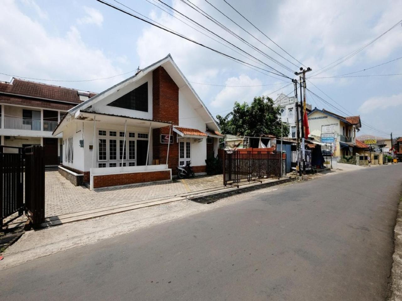 Reddoorz Near Moro Mall Purwokerto Exteriér fotografie