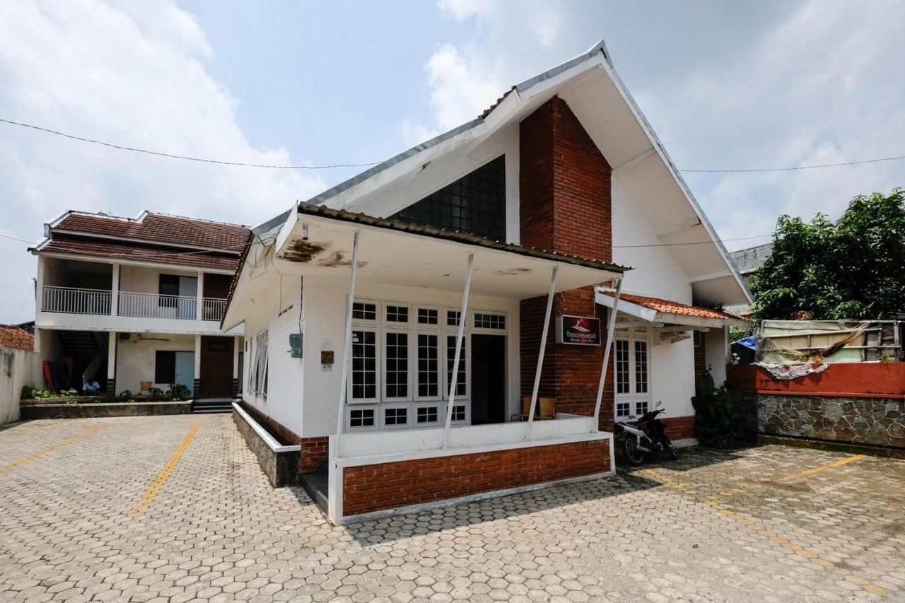 Reddoorz Near Moro Mall Purwokerto Exteriér fotografie